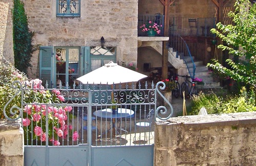 Veuvey-sur-Ouche House | Charming village house in beautiful area, 200m from the Canal de Bourgogne