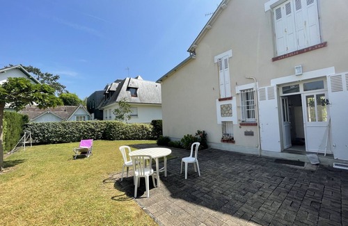 Cabourg House | Charming Villa in Cabourg: 200m to Beach, 5 Bedrooms, Garden, Parking