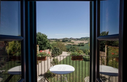 Montiglio Monferrato Villa | Charming Villa in Monferrato Hills
