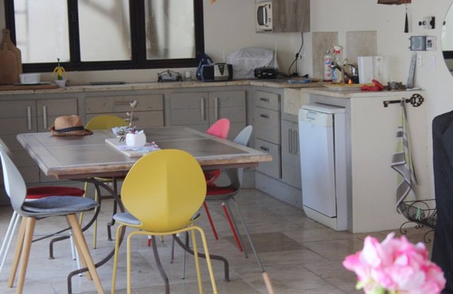 Jacou Villa | Charming villa with pool house, heated pool, air conditioning