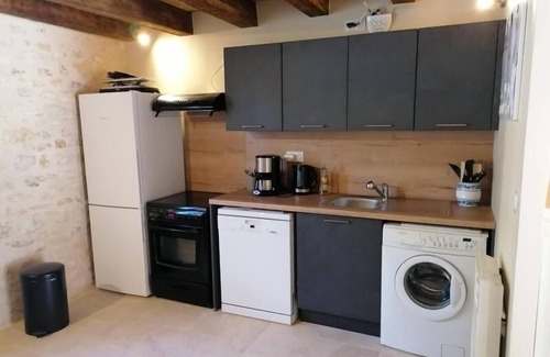 Ainay-le-Vieil Cottage | Charming XVIIth Century Cottage: 8 Guests, 4 Bedrooms, Modern Amenities, Historic Setting