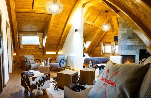 Horni Mala Upa Hotel | Chata Hradečanka