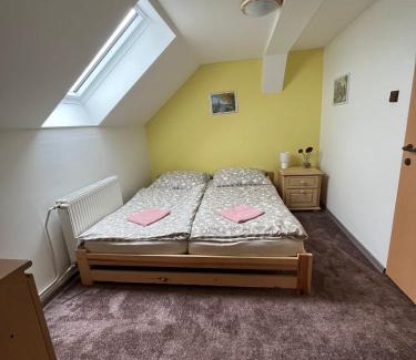 Cachrov House | Chata Jesenka