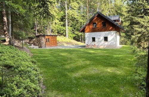 Zdarky House | Chata u studánky