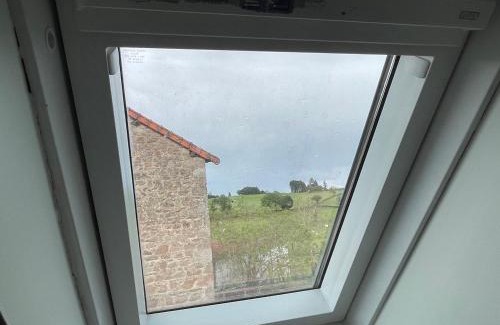 Varennes-sous-Dun Bed & Breakfast | Chateau de GRANDVAUX