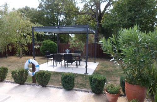 Moncoutant House | CHATEAU GAILLARD