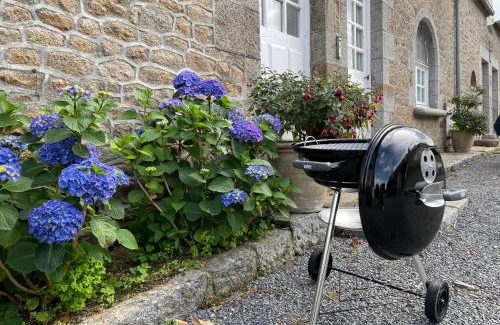 Plomb Bed & Breakfast | Chateau La Rametiere