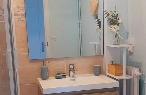 Chateauroux Apartment | Chateauroux: beautiful apartment with balcony