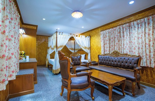 Ubon Ratchathani Hotel | Chatsuree Boutique Resort