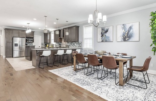 Northside House | CHATTANOOGA CHARM! Spacious 4-bedroom house with Game Room and Arcade's!