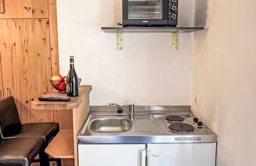 Oberndorf in Tirol Apartment | Cheeky Apartment by Interhome