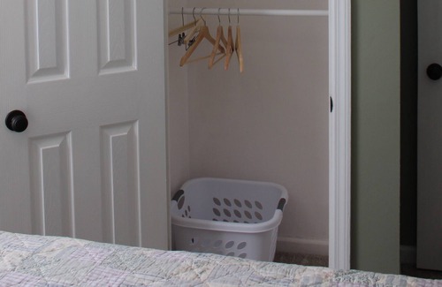 Ann Arbor House | Cheerful home w/Ann Arbor access and village charm