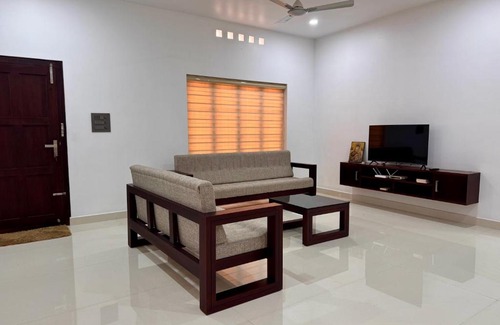 Pala House | Cheers Home Stay