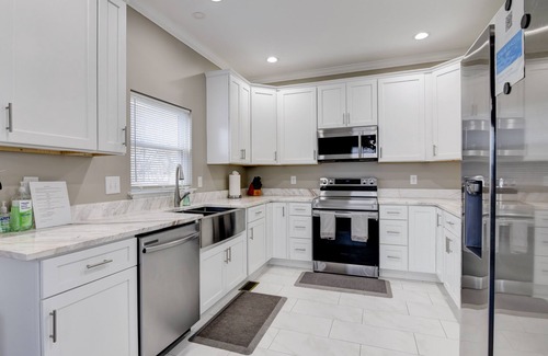 Corbin House | Chef's Kitchen - Family Escape Haven with a new look.