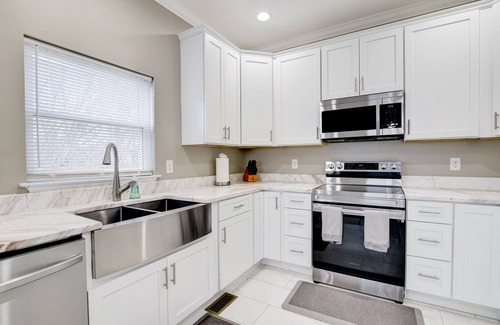 Corbin House | Chef's Kitchen - Family Escape Haven with a new look.