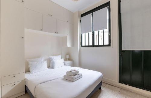 11th Arrondissement Apartment | Chemin Vert/Voltaire : Charming Apartment 4P