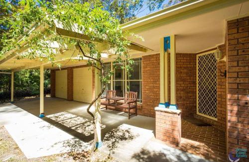 Mystery Bay House | Cherrybush at Mystery Bay