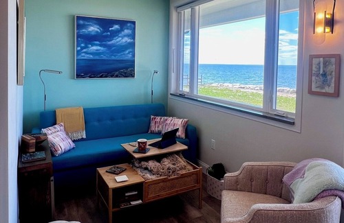 Stevensville Cottage | Chessie Cottage-Chesapeake BaynGreat views from easy single floor living!