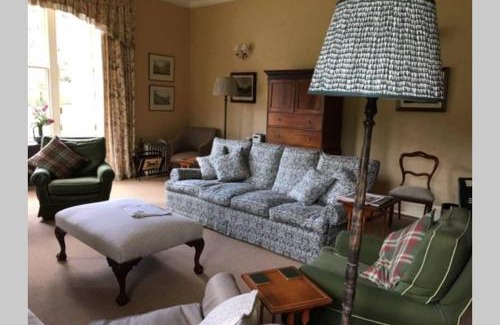 Loch Tay House | Chesthill House and Estate, Glen Lyon