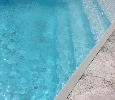 Viviers-les-Montagnes Apartment | Chez Anna et JL