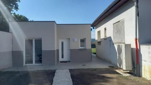 Beausemblant House | Chez Anne Marie Gite la volière