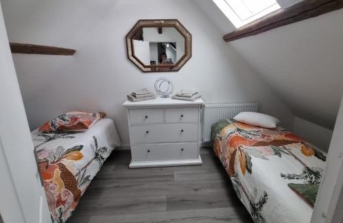 Poulainville Bed & Breakfast | Chez IZZA Chambre au calme