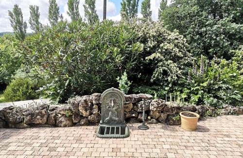 Bassoues Bed & Breakfast | Chez Jay à Bassoues