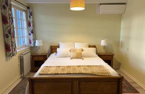 Bassoues Bed & Breakfast | Chez Jay à Bassoues