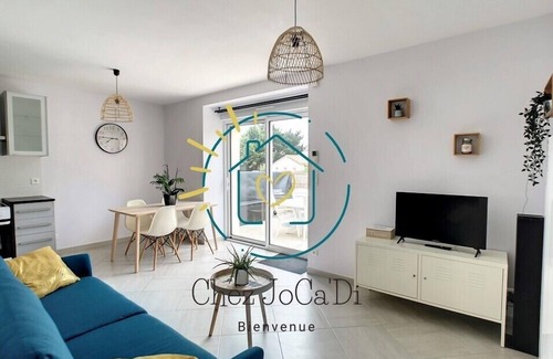 St-Meme-le-Tenu House | Chez JoCa'Di
