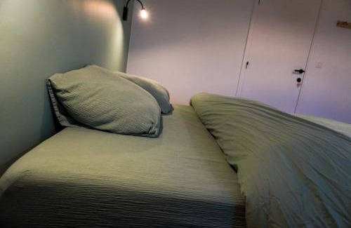 Huy House | Chez Joséphine