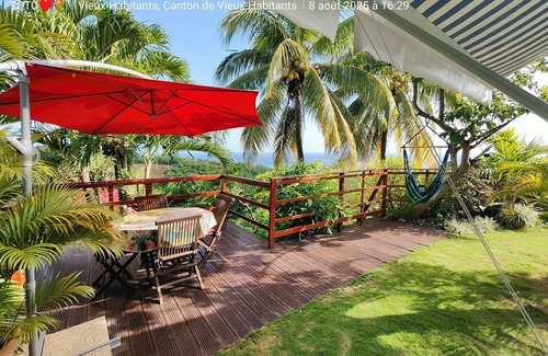 Vieux-Habitants House | CHEZ LUKETO VIEUX -HABITANTS