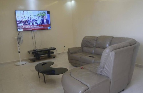 St. Louis House | Chez Mamanta 2 StLouis apt 2 rooms Furnished For Business or Private Stays