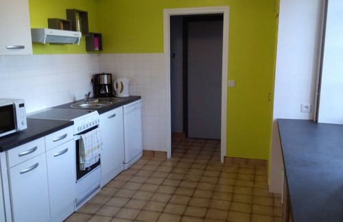 Mur-de-Bretagne House | Chez Maria - Lake Guerlédan