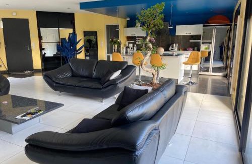 Thivars House | chez Nadege