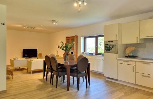 Longfaye House | Chez Papy