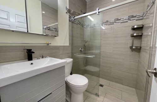 Inman Square Bed & Breakfast | Chez Pat in Cambridge