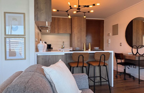 Vitacura Apartment | Chic 1-bedroom apartment in nice Las Condes with fitness room, WiFi