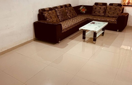 Daman Apartment | Chic 1-bedroom apartment in brilliant Daman with WiFi, AC