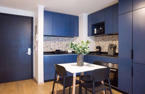 Apoquindo Apartment | Chic 1BR Oasis for 3 in Bustling Las Condes