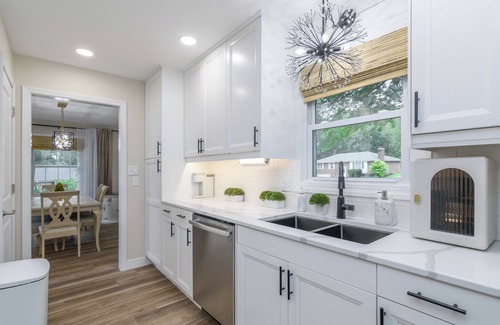 Jefferson City House | Chic 4-BDR 3 BA Home in Safe, Desired Neighborhood 5 Min from State Capitol.