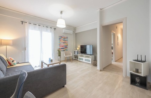 Moschato-Tavros Apartment | Chic apartment metro Kallithea 100m with WiFi, AC