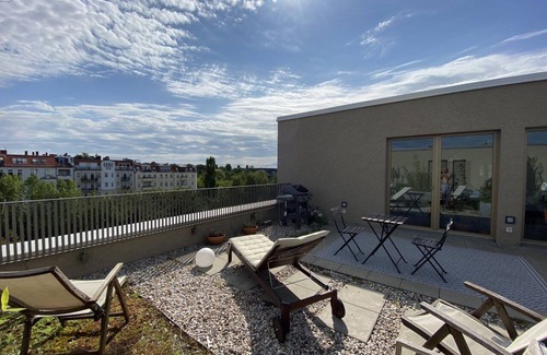 Gesundbrunnen Apartment | Chic Loft in Prenzlauer Berg 1 min from Mauer Park