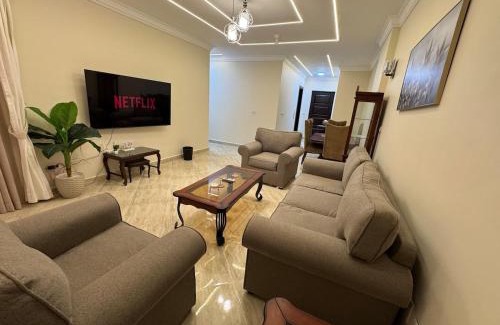 New Cairo Apartment | Chic Modern Apartment - New Cairo