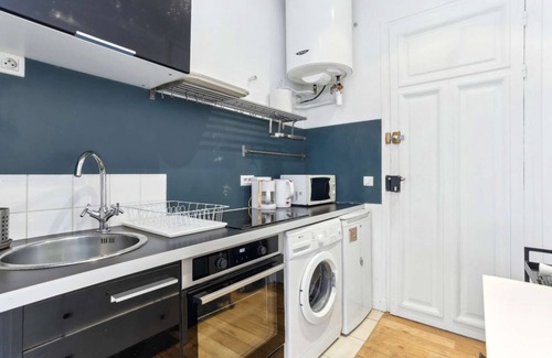 Parchamp–Albert Kahn Apartment | Chic studio with downtown Boulogne-Billancourt