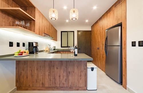 Jimenez Condo | Chic Studio in Downtown Santa Cruz