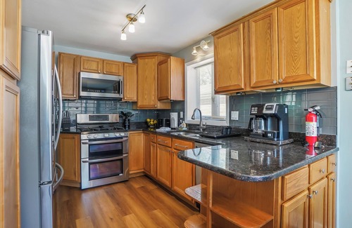 Stickney House | Chicago FHS Rental - Berwyn Ave