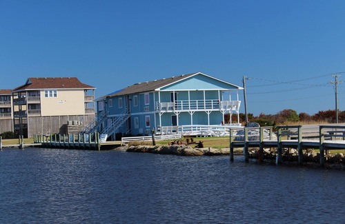 Nags Head Apartment | Chickadee Cove 1 Queen Regular at Fin N Feather