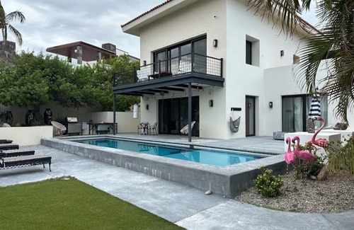 San Jose del Cabo House | Chill Modern Bohemian Style Home