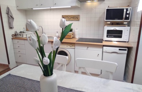 8th Arrondissement House | Chill Out Cabanon Charme Calanques à 30 m de L'eau