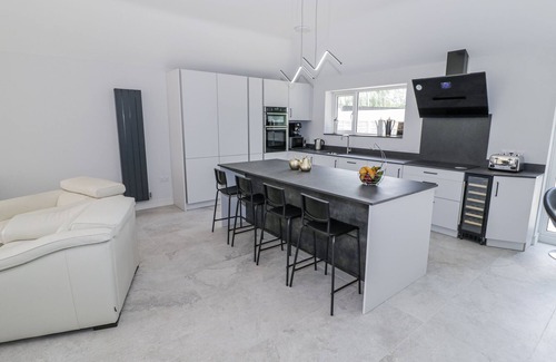 Pitchcombe Cottage | CHILLON, family friendly, character holiday cottage in Honeybourne